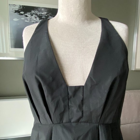 Tibi Black & Bronze Floral Print Cocktail/Party Dress V-Neckline US6 - G - Picture 11 of 16